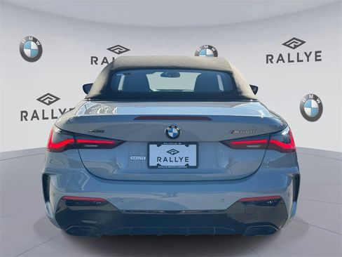 Certified 2022 BMW 440i xDrive Convertible w/ Premium Package image 5