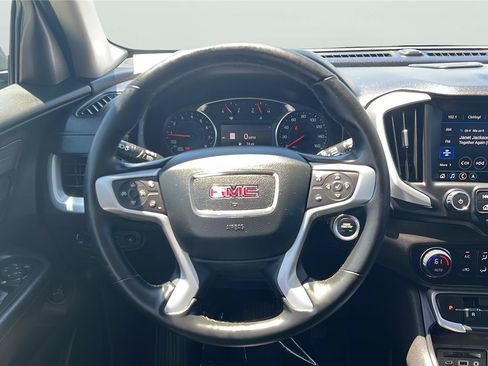 Used 2023 GMC Terrain SLT w/ Infotainment Package II AWD/4WD image 11