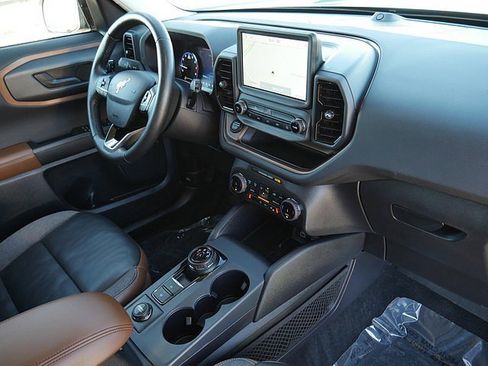 Used 2023 Ford Bronco Sport Outer Banks w/ Tech Package image 57