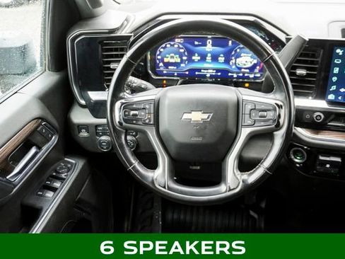 Used 2024 Chevrolet Silverado 3500 LT w/ Convenience Package image 10