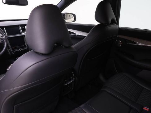 Used 2022 INFINITI QX50 Autograph image 18