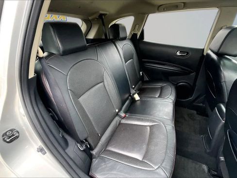 Used 2013 Nissan Rogue SL AWD/4WD image 30