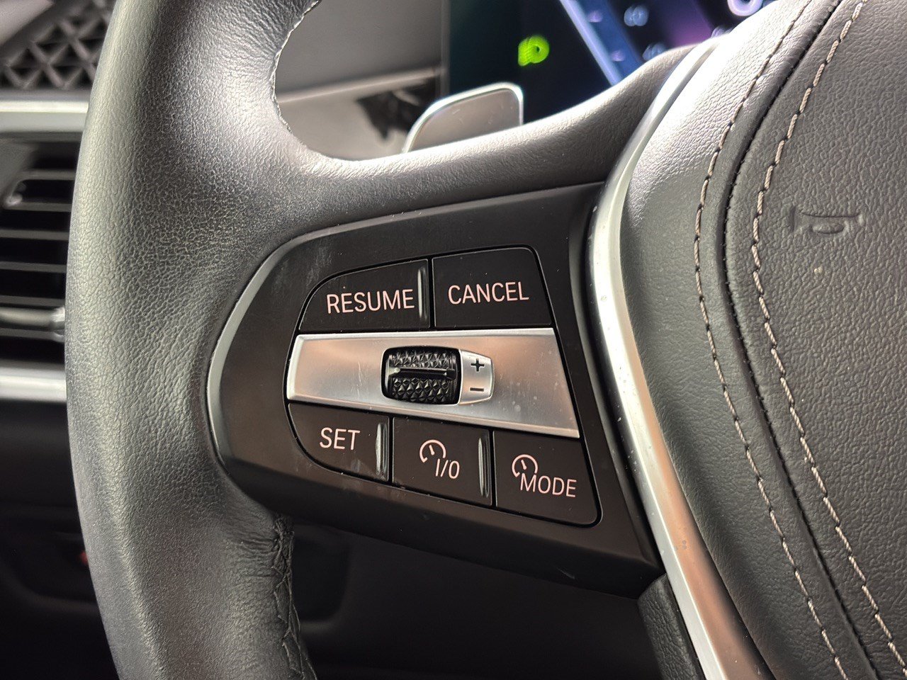 Certified 2024 BMW X5 xDrive40i w/ Parking Assistance Package AWD/4WD image 18