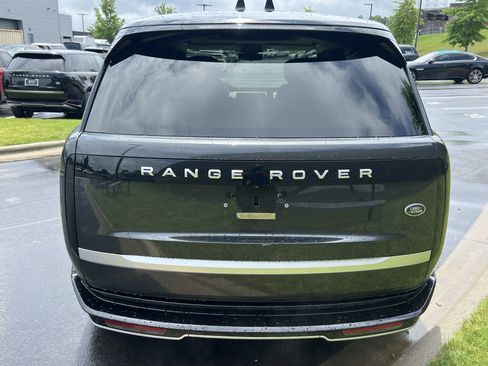 Certified 2023 Land Rover Range Rover Long Wheelbase Autobiography AWD/4WD image 6