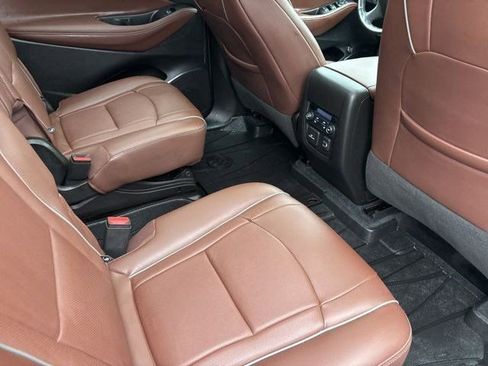 Used 2021 Buick Enclave Avenir image 38