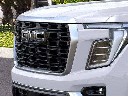 New 2026 GMC Yukon XL Denali image 13