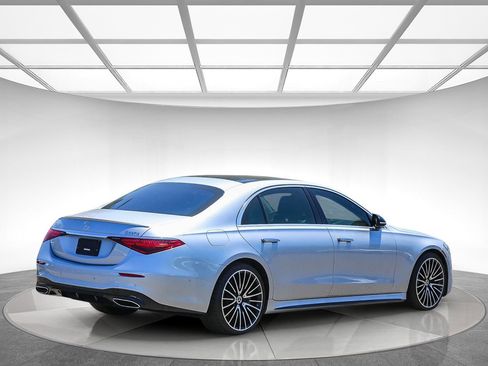 Certified 2022 Mercedes-Benz S 580 4MATIC Sedan image 3