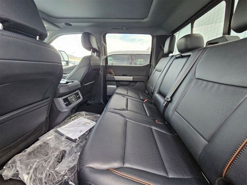 New 2025 Ford F250 Lariat w/ Lariat Ultimate Package image 23