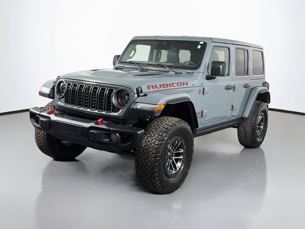 Used 2025 Jeep Wrangler Unlimited Rubicon AWD/4WD image 3
