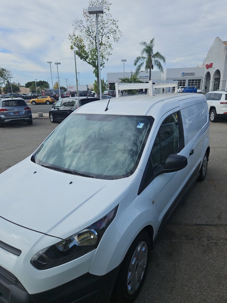 Used 2017 Ford Transit Connect XL FWD image 1