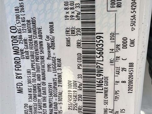 Certified 2020 Lincoln Continental Reserve image 21