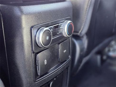 Certified 2022 Ford Explorer ST-Line image 17