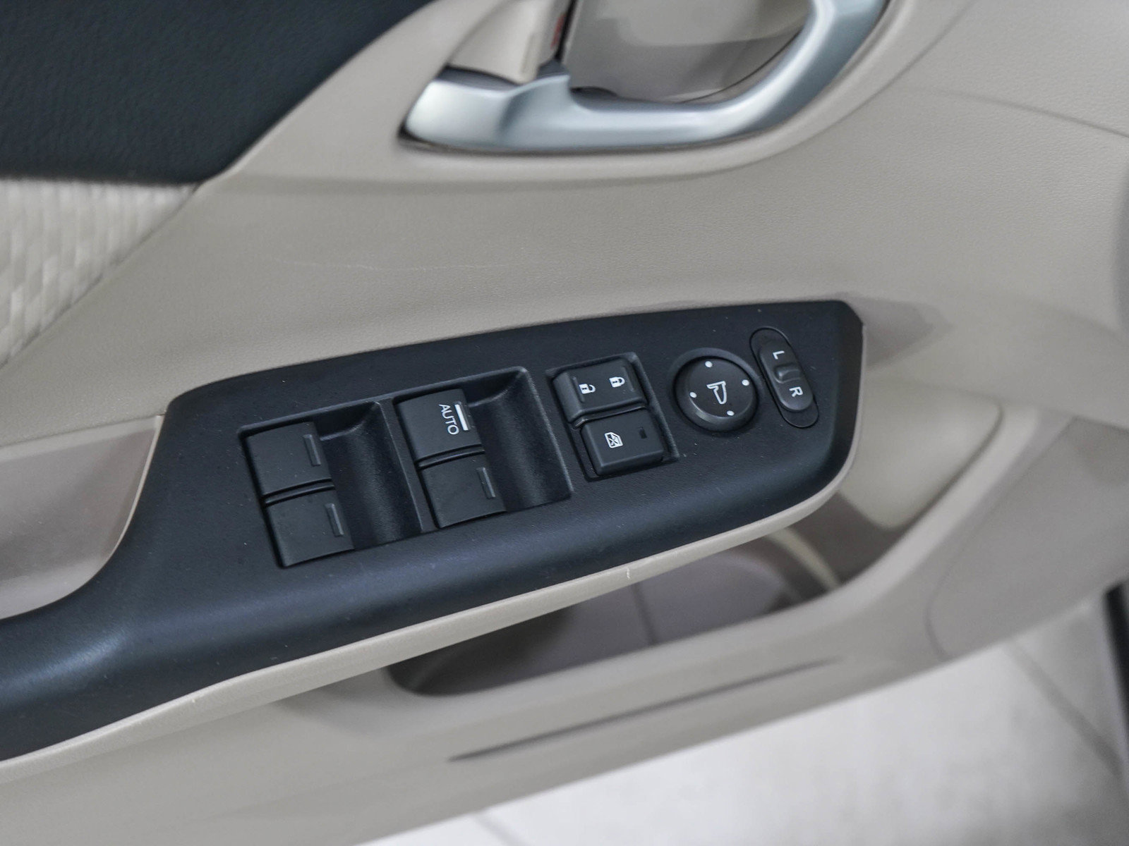Used 2014 Honda Civic LX image 18