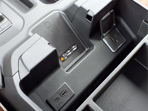 New 2026 GMC Sierra 2500 Denali Ultimate AWD/4WD image 12