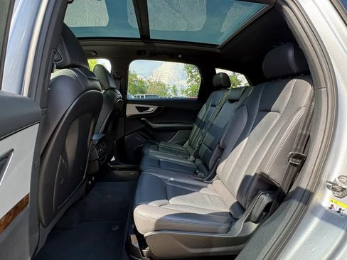 Used 2018 Audi Q7 2.0T Premium Plus AWD/4WD image 34