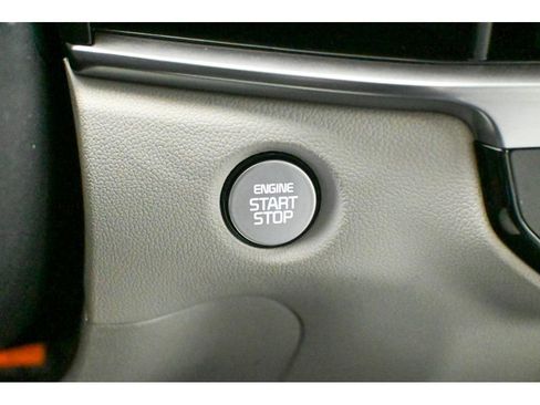 New 2026 Kia Sorento S image 24