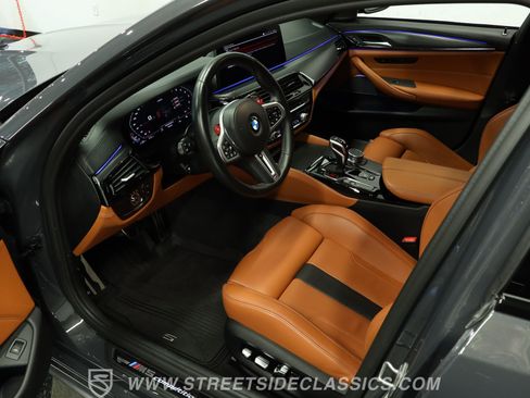 Used 2022 BMW M5 w/ Competition Package AWD/4WD image 4