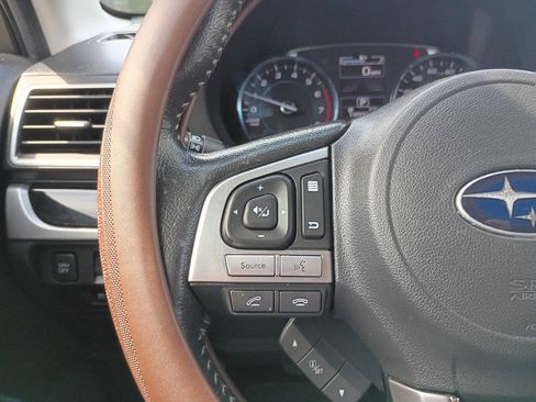 Used 2018 Subaru Forester 2.5i Touring AWD/4WD image 19