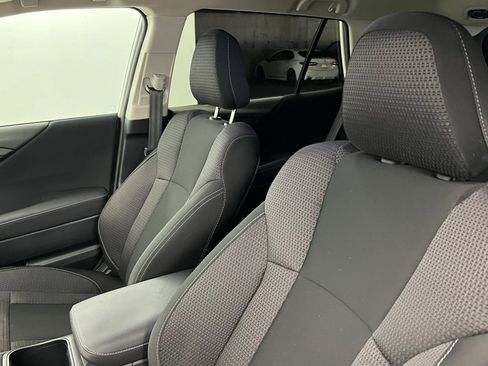 Used 2024 Subaru Outback Premium image 17