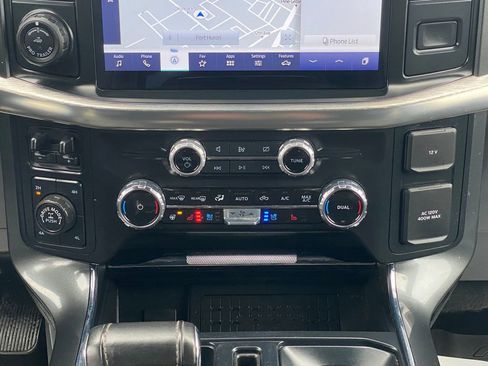 Used 2023 Ford F150 Lariat w/ Equipment Group 502A High AWD/4WD image 25