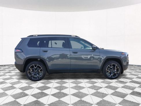 New 2026 Jeep Cherokee Overland image 12