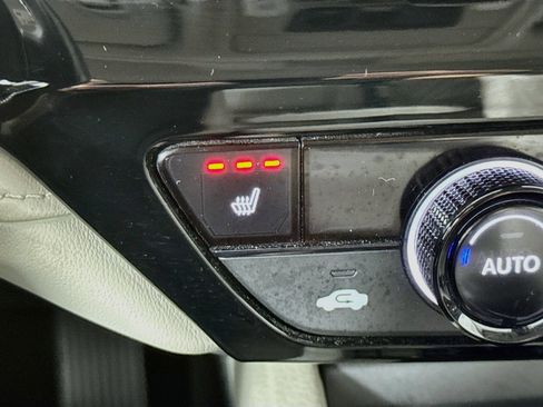 Certified 2024 Honda Accord EX-L image 19