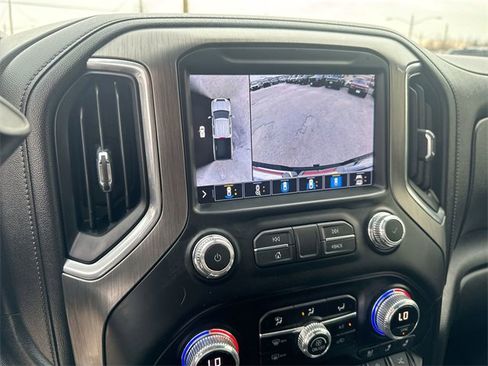 Used 2022 GMC Sierra 2500 Denali w/ Denali Ultimate Package image 28