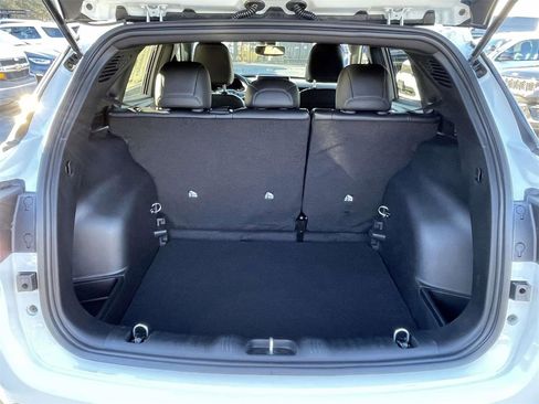 New 2026 Jeep Compass Latitude image 23