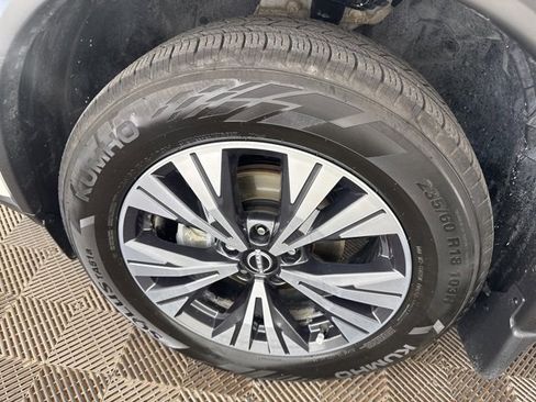 Certified 2023 Nissan Rogue SV image 30