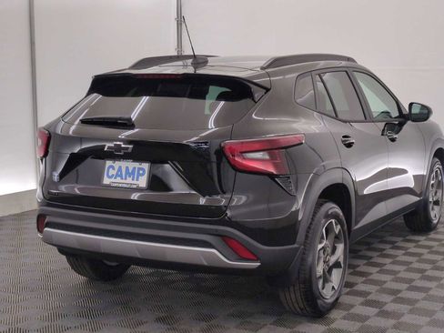 New 2026 Chevrolet Trax LT w/ Driver Confidence Package image 6