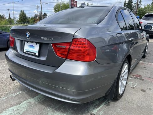 Used 2011 BMW 328i xDrive Sedan AWD/4WD image 5