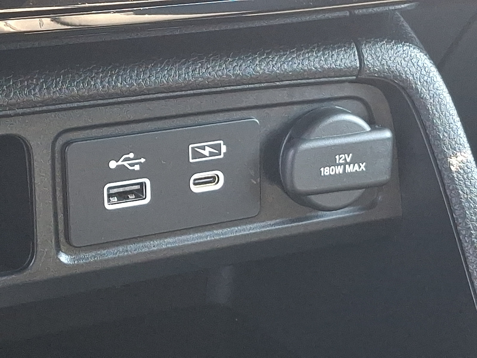Used 2025 Honda Pilot EX-L image 24