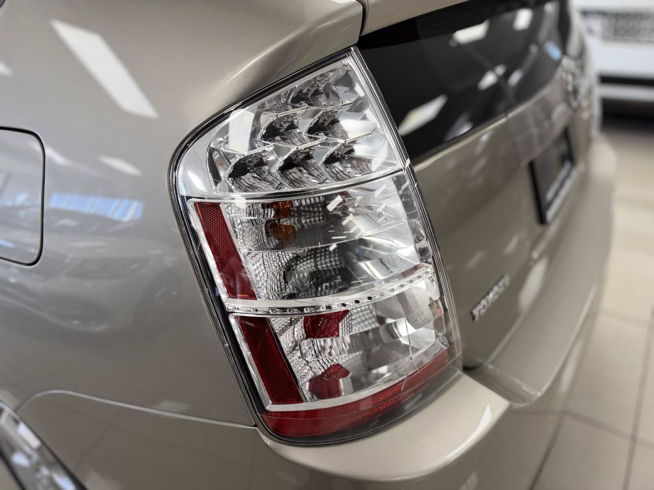 Used 2007 Toyota Prius FWD image 24