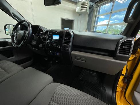 Used 2017 Ford F150 XLT w/ Equipment Group 301A Mid AWD/4WD image 26