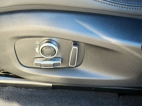 New 2026 Jaguar F-PACE R-Dynamic S image 24