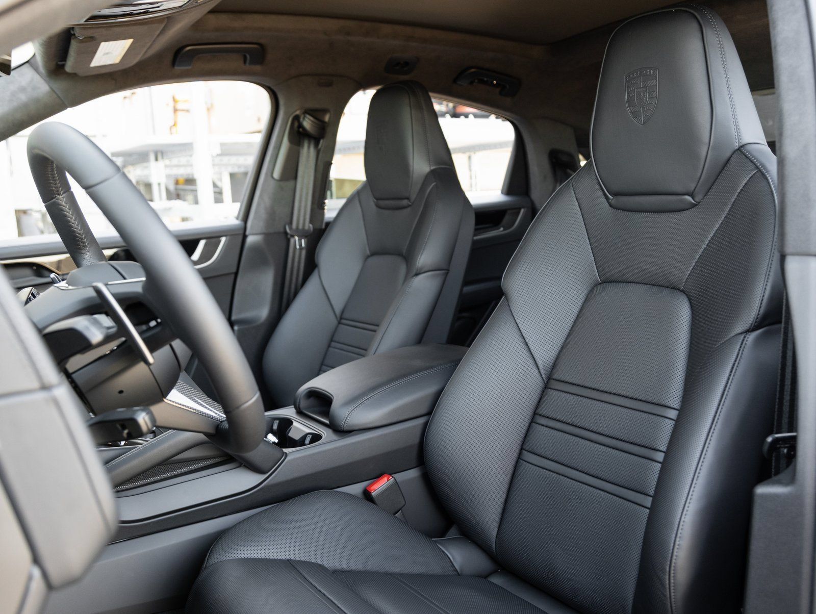 Certified 2026 Porsche Cayenne S AWD/4WD image 5