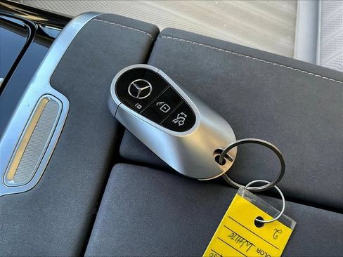 Used 2023 Mercedes-Benz EQS 450+ SUV image 35