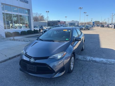 Used 2018 Toyota Corolla L image 7
