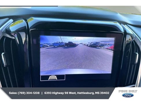 Used 2020 Chevrolet Traverse LT FWD image 15