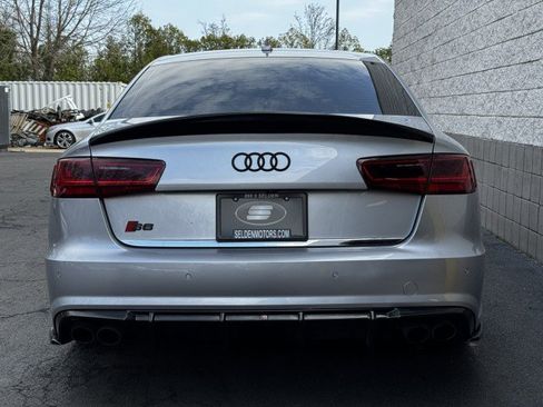 Used 2018 Audi S6 Prestige w/ Prestige Package image 13