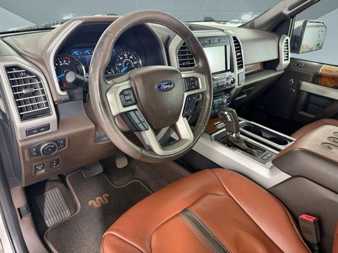 Used 2018 Ford F150 King Ranch w/ Equipment Group 601A Luxury AWD/4WD image 4