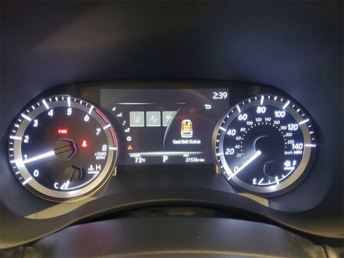 Used 2023 Toyota Highlander L image 23