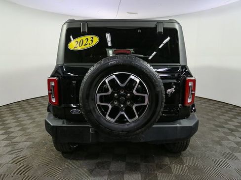 Used 2023 Ford Bronco Outer Banks image 9