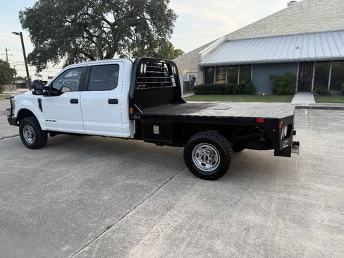 Used 2019 Ford F350 XL w/ Power Equipment Group AWD/4WD image 7