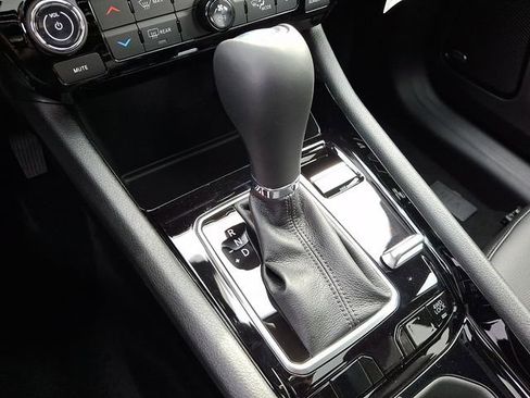 New 2026 Jeep Compass Limited w/ Sun, Sound & Navigation Group image 17