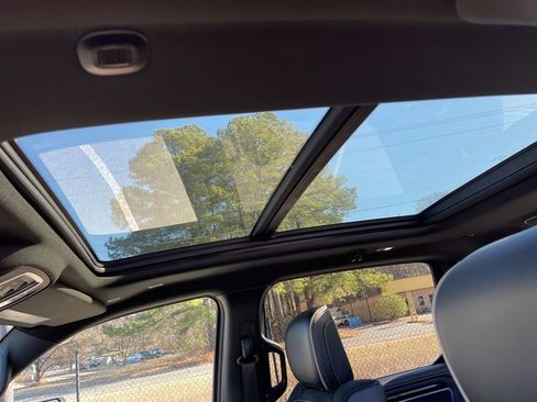 Used 2021 RAM 1500 Laramie w/ Sport Appearance Package image 20