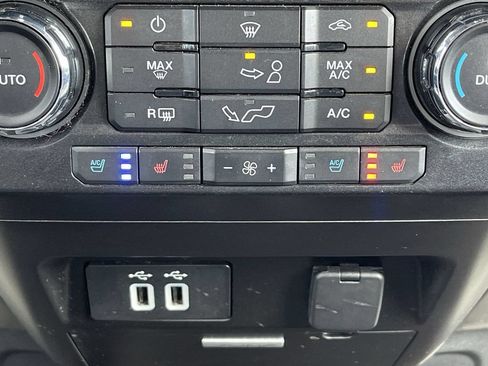 Used 2017 Ford F150 Lariat AWD/4WD image 37