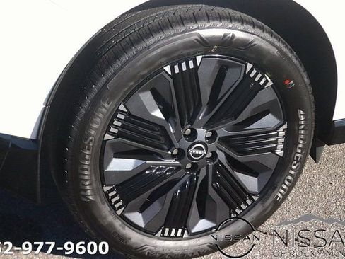 New 2026 Nissan Murano Platinum image 7