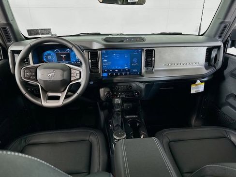 New 2025 Ford Bronco Big Bend image 8