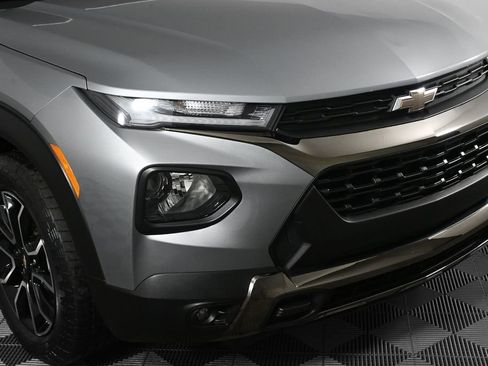 Used 2023 Chevrolet TrailBlazer ACTIV w/ Sun and Liftgate Package image 34